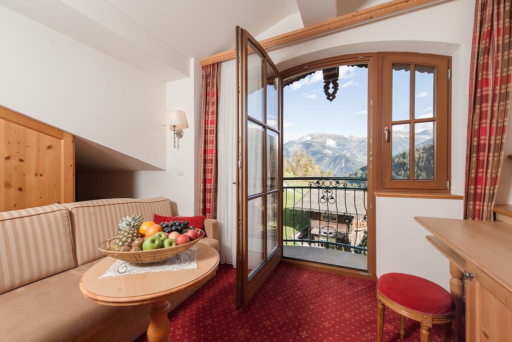Hotel Dornauhof Finkenberg Room photo